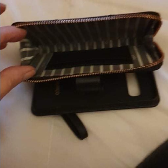 Mimco phone wallet S10 - Picture 3 of 3